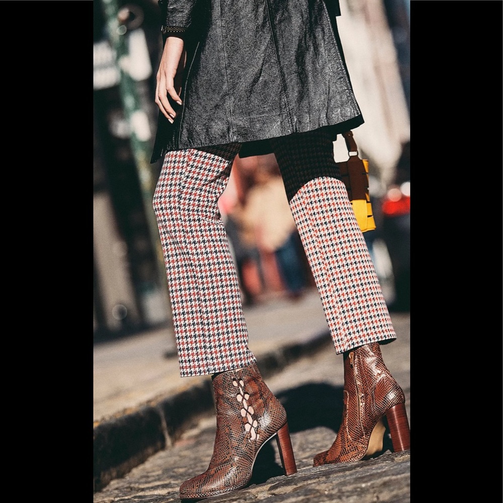 Rare VTG Animal Print Boots - Picture 2 of 9